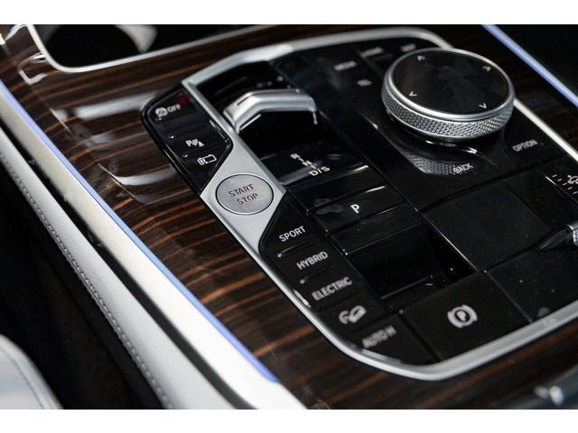 New 2026 BMW X5 xDrive50e w/ Climate Comfort Package AWD/4WD image 66