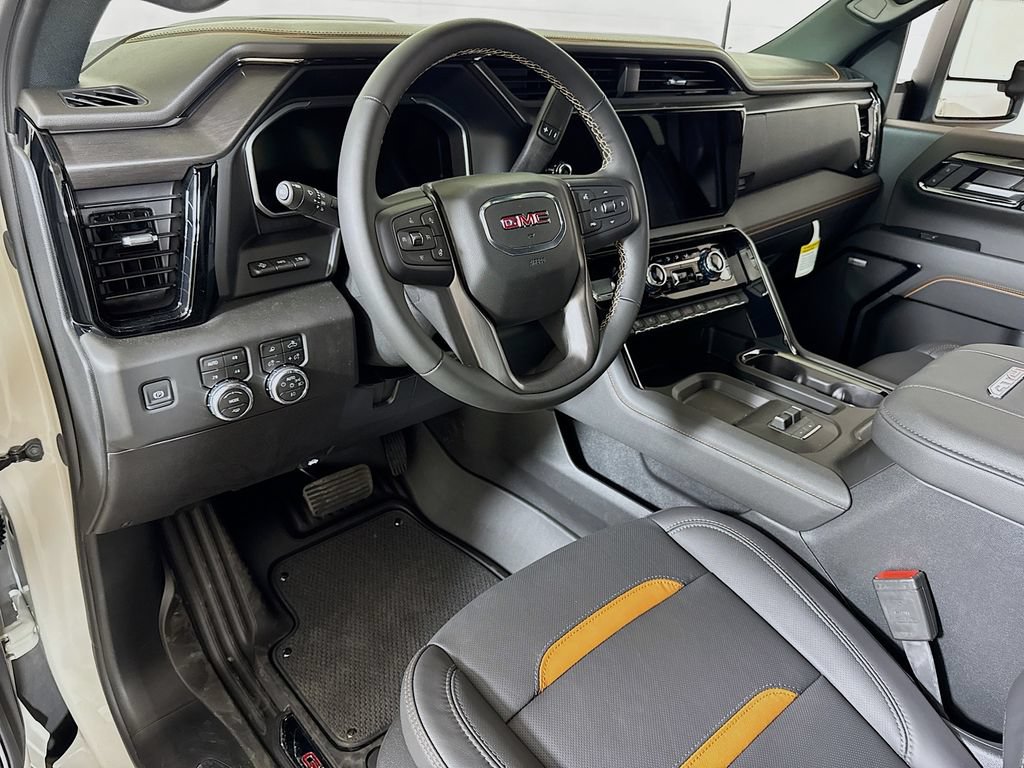 New 2026 GMC Sierra 2500 AT4 w/ Technology Package AWD/4WD image 5