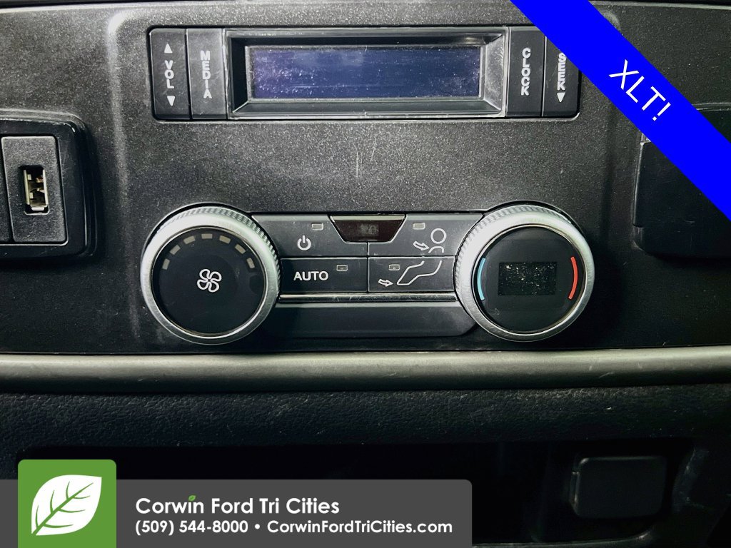 Used 2020 Ford Expedition Max XLT w/ Equipment Group 202A AWD/4WD image 30
