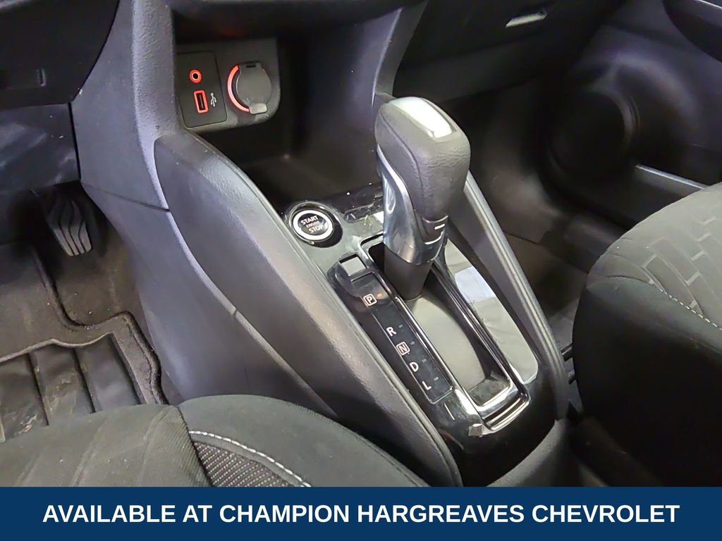 Used 2022 Nissan Kicks S FWD image 21