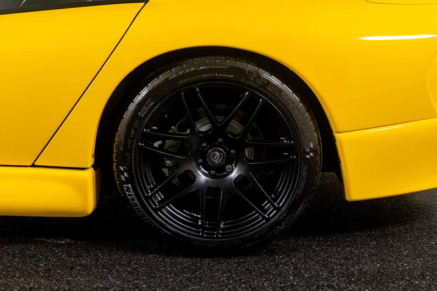 Used 2001 Dodge Viper GTS image 17