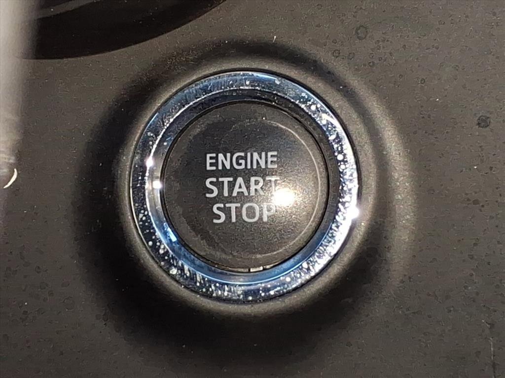 Used 2020 Toyota Sequoia Platinum image 25