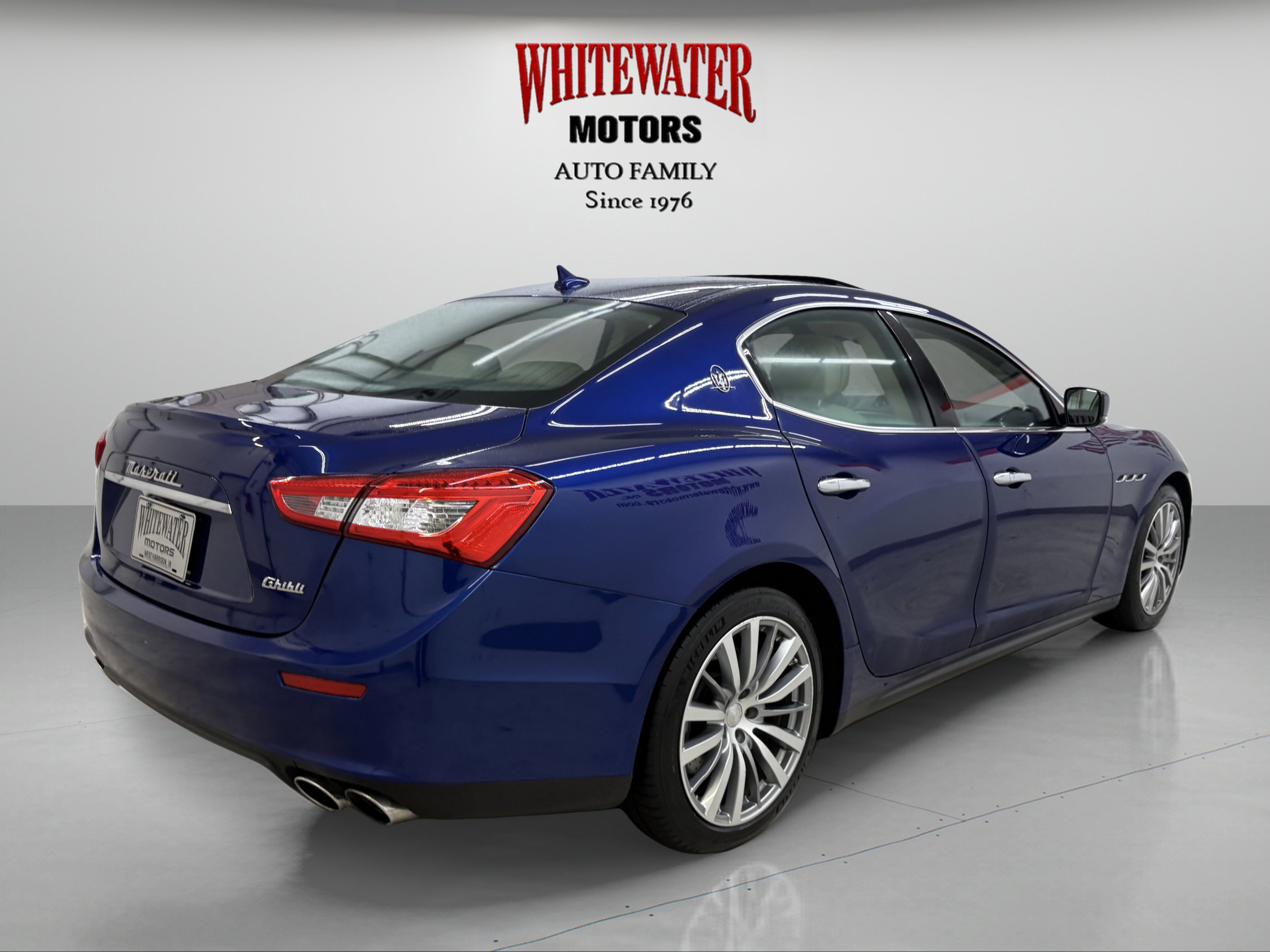 Used 2015 Maserati Ghibli image 4