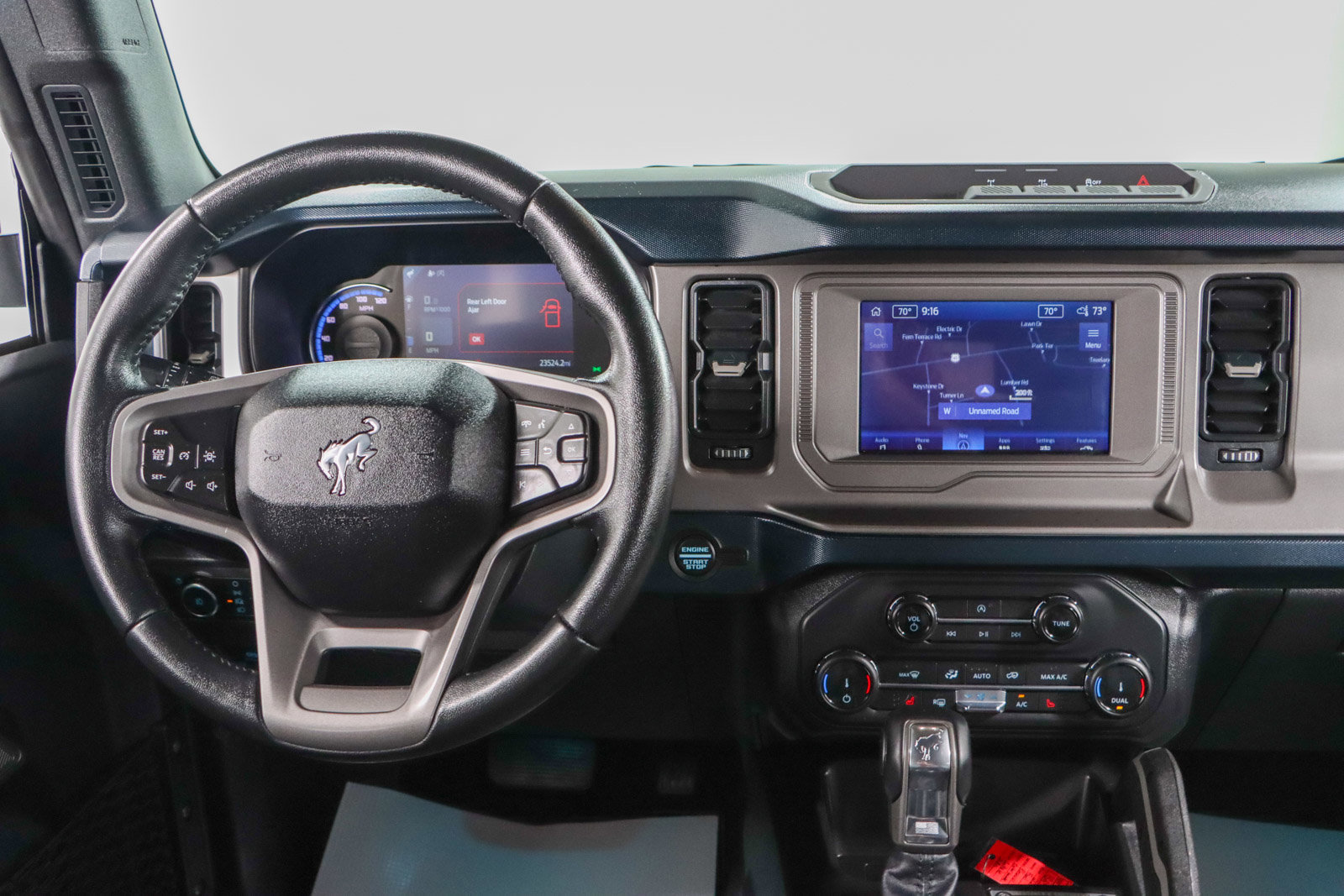 Used 2022 Ford Bronco Outer Banks image 18