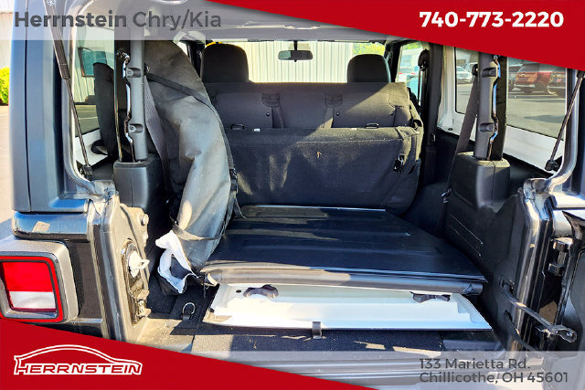 Used 2023 Jeep Wrangler Sport AWD/4WD image 15