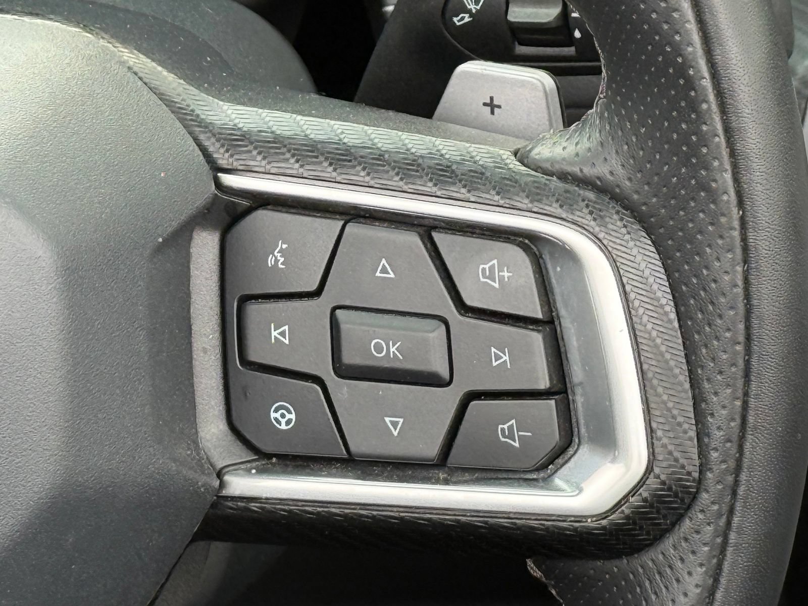 Used 2024 Ford Mustang GT Premium RWD image 27