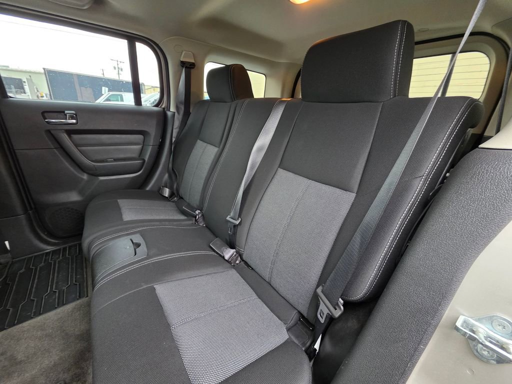 Used 2009 HUMMER H3 AWD/4WD image 16