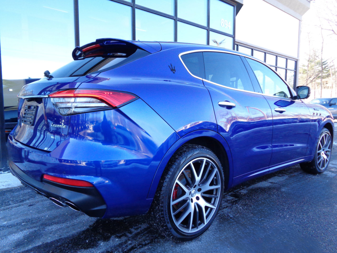 Used 2022 Maserati Levante Modena image 4