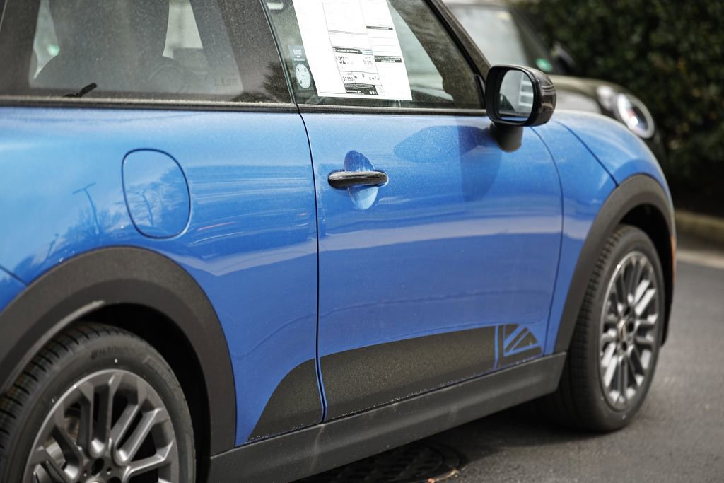 New 2026 MINI Cooper 2-Door Hardtop FWD image 7
