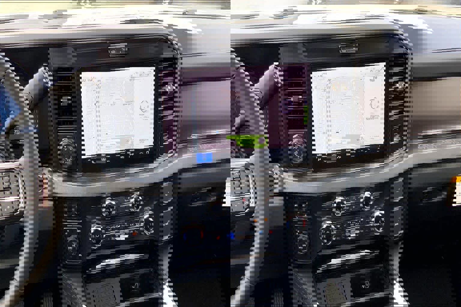 New 2026 Ford F350 Platinum image 14