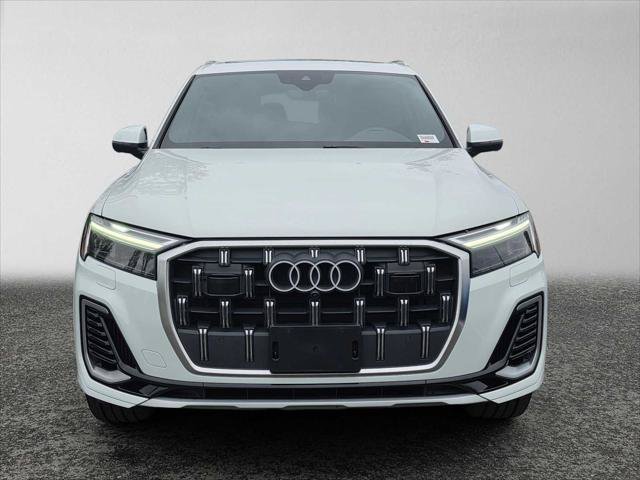 Used 2025 Audi Q7 3.0T Premium Plus AWD/4WD image 8