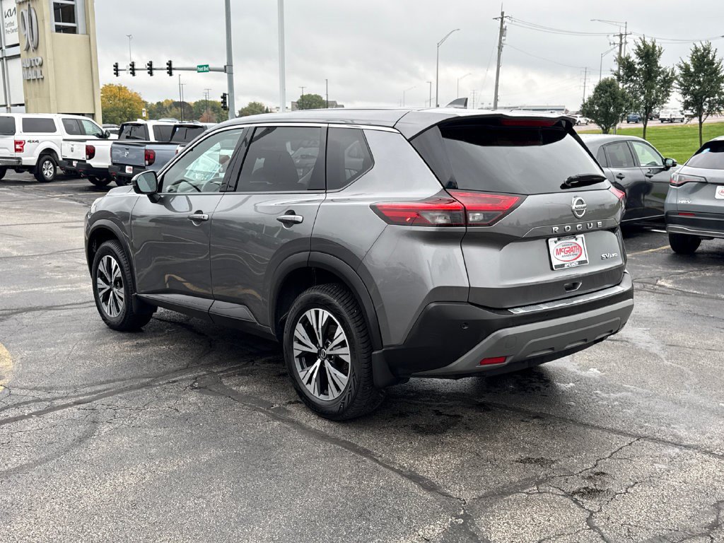 Used 2021 Nissan Rogue SV AWD/4WD image 9