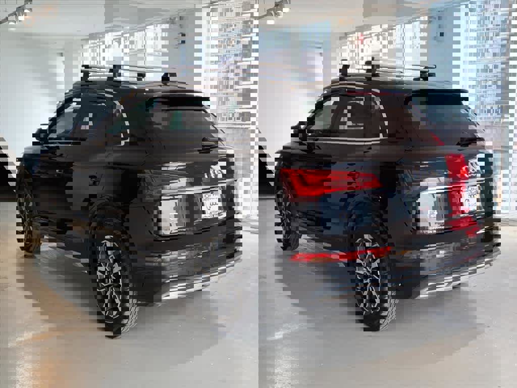 Used 2021 Audi Q5 Premium Plus w/ Premium Plus Package image 6