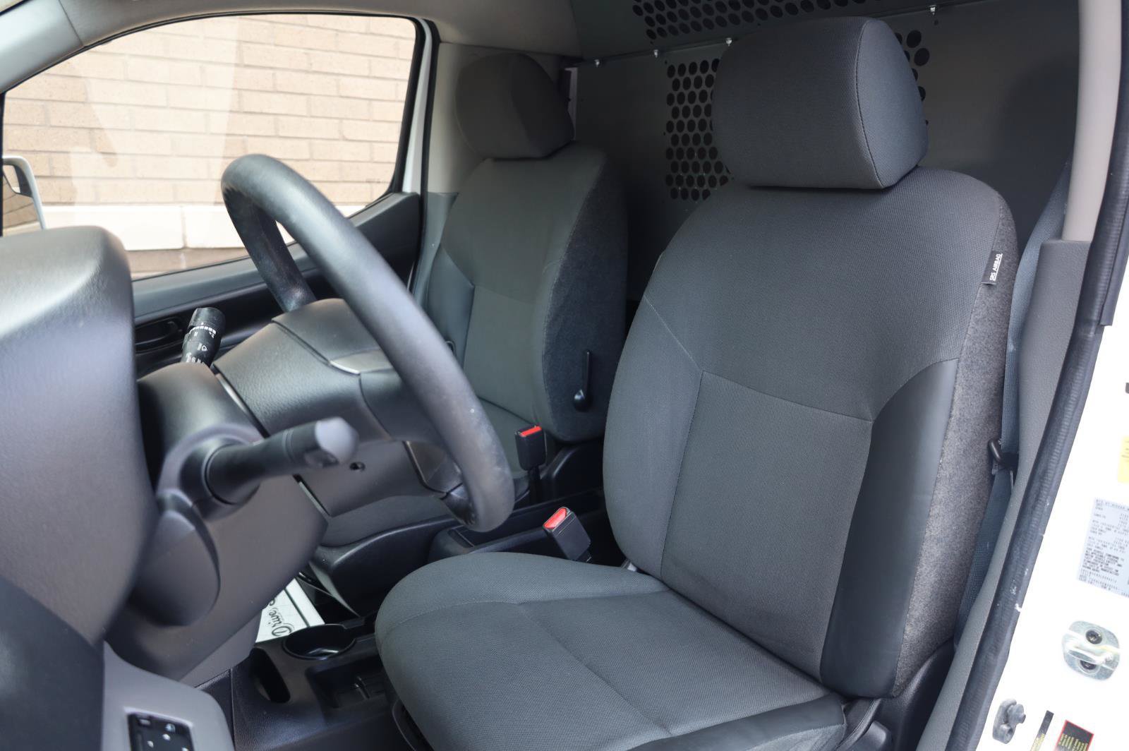 Used 2020 Nissan NV200 SV FWD image 18