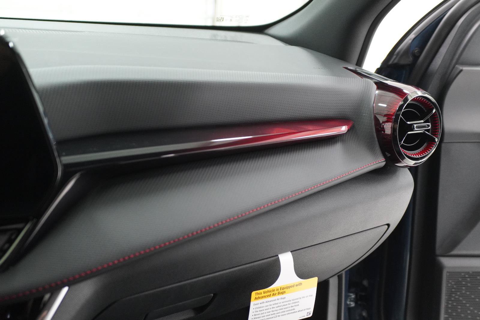New 2027 Chevrolet Equinox RS FWD image 18