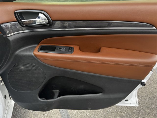 Certified 2020 Jeep Grand Cherokee Overland image 13