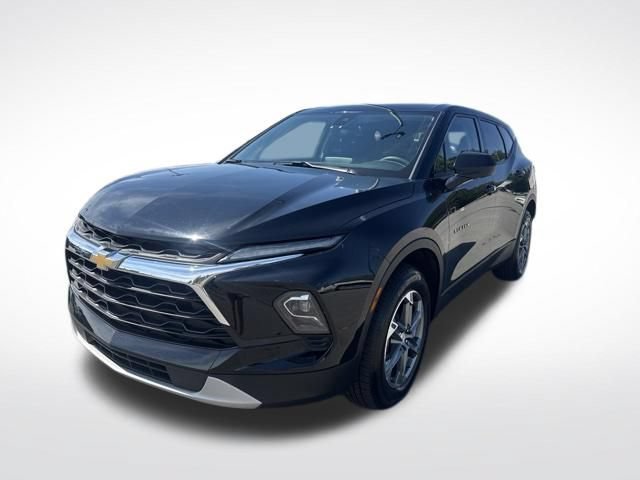 Used 2025 Chevrolet Blazer LT