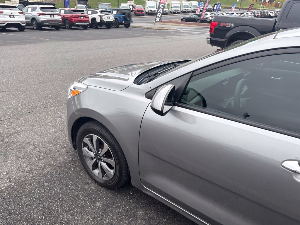 Used 2021 Kia Rio S w/ Technology Package FWD image 8
