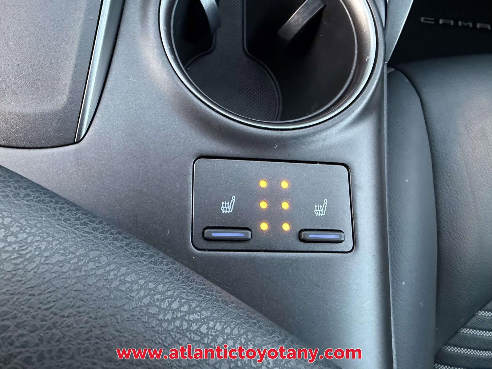 Used 2023 Toyota Camry SE image 21