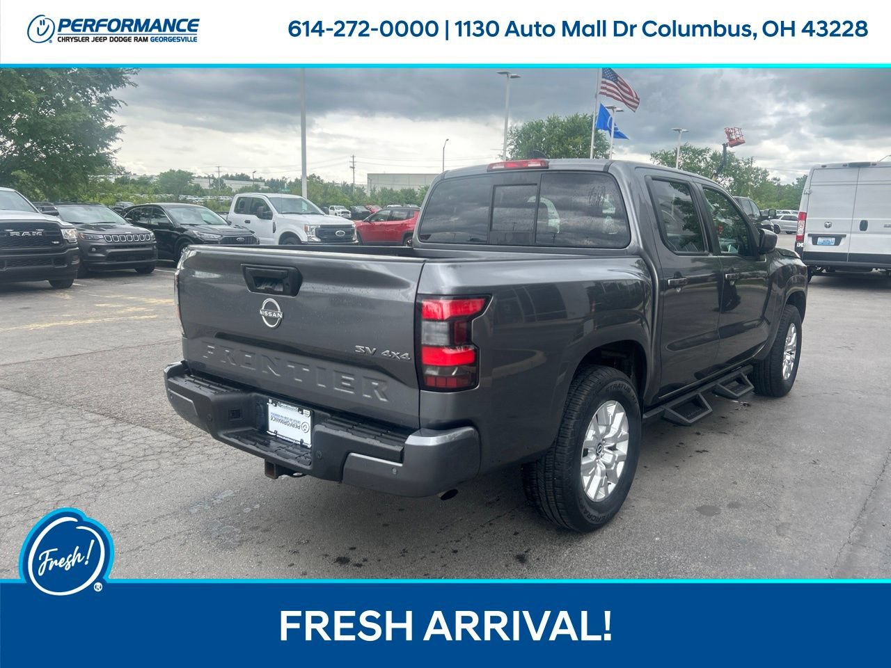 Used 2022 Nissan Frontier SV AWD/4WD image 4