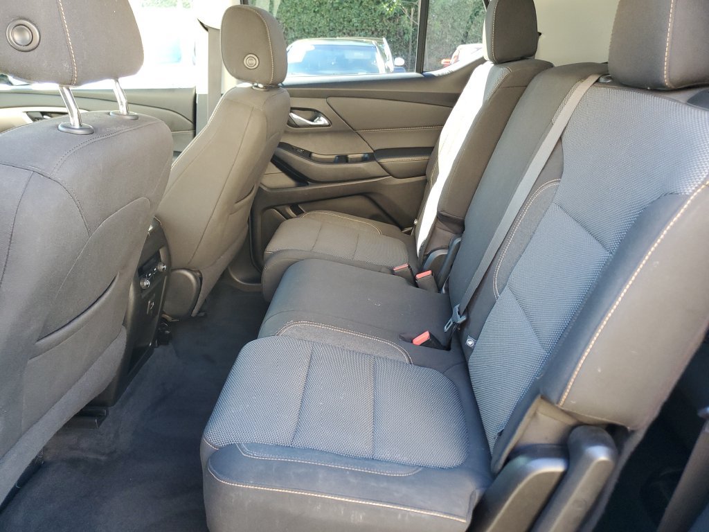 Used 2020 Chevrolet Traverse LS FWD image 15