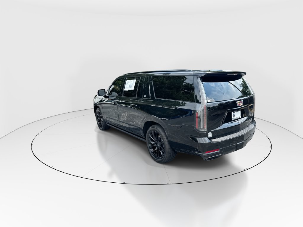 Used 2025 Cadillac Escalade ESV Sport Platinum w/ LPO, Floor Liner Package AWD/4WD image 6