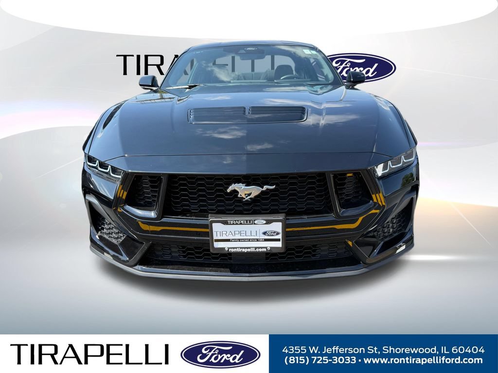 Used 2025 Ford Mustang GT RWD image 5