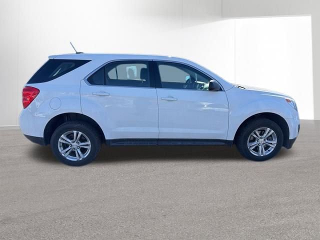 Used 2015 Chevrolet Equinox LS image 5