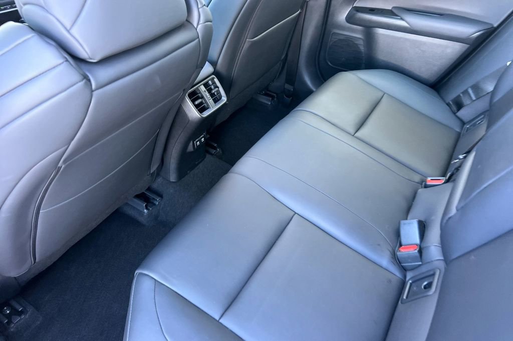 Used 2019 Lexus UX 200 F Sport w/ F Sport Premium Package FWD image 14