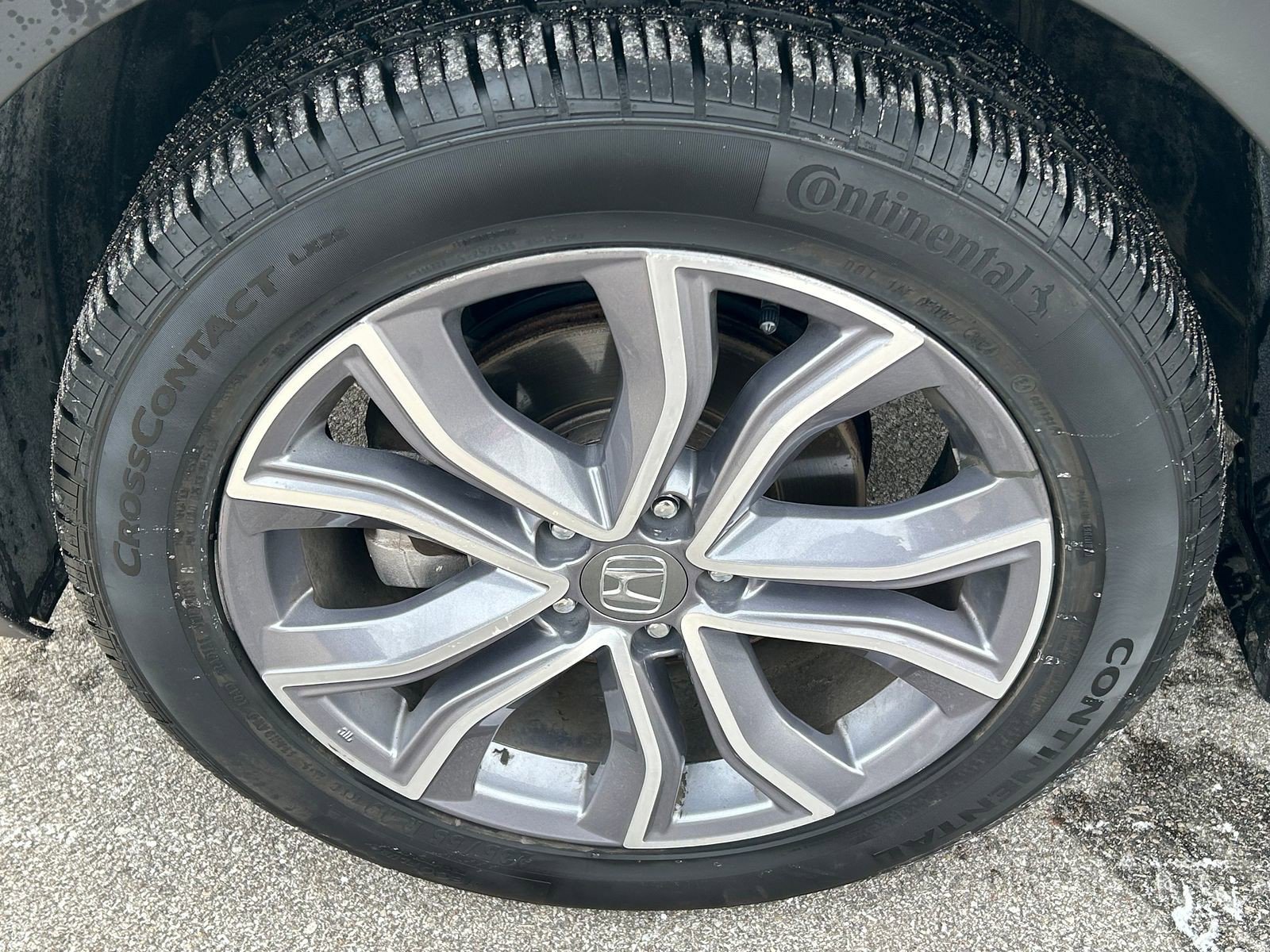 Used 2020 Honda CR-V Touring image 9