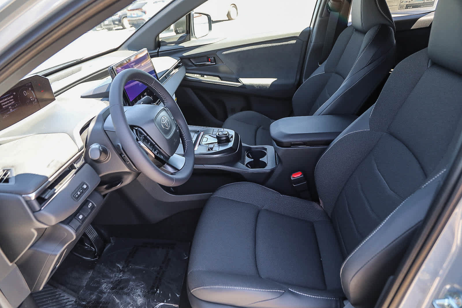 New 2026 Toyota C-HR AWD/4WD image 19