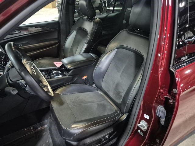Used 2021 Jeep Grand Cherokee L Laredo AWD/4WD image 21