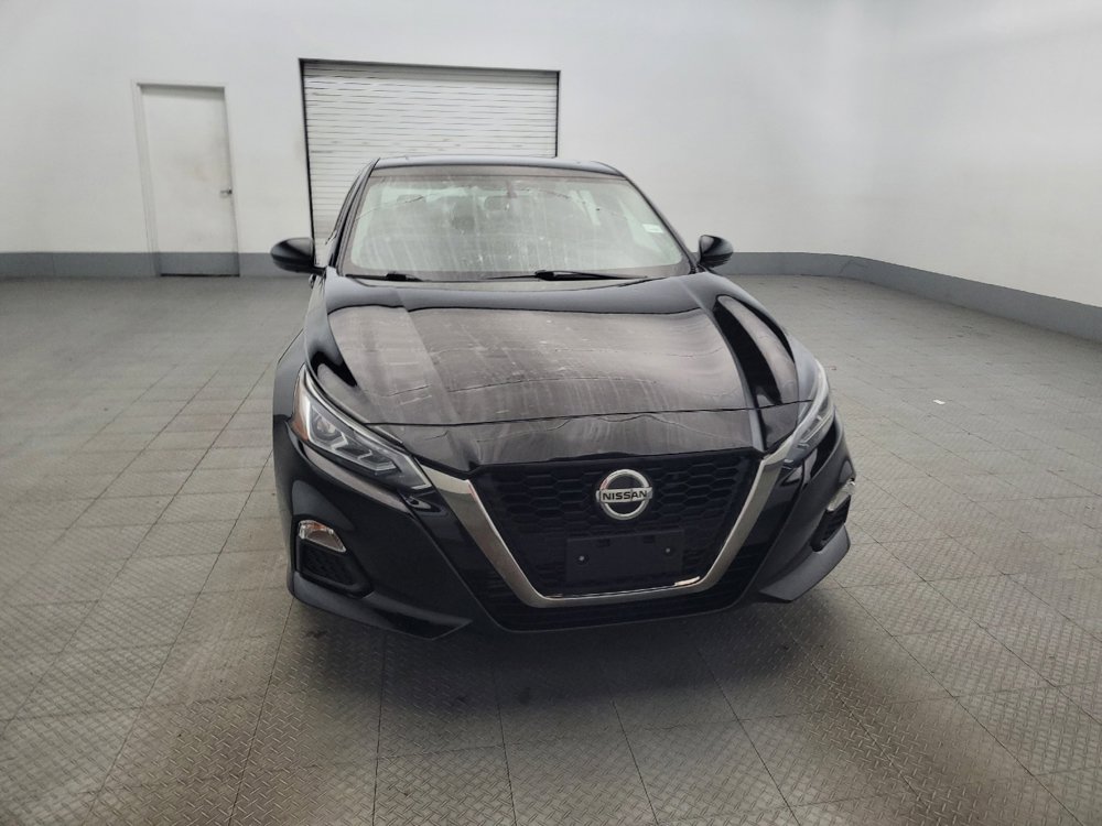Used 2019 Nissan Altima 2.0 SR image 14
