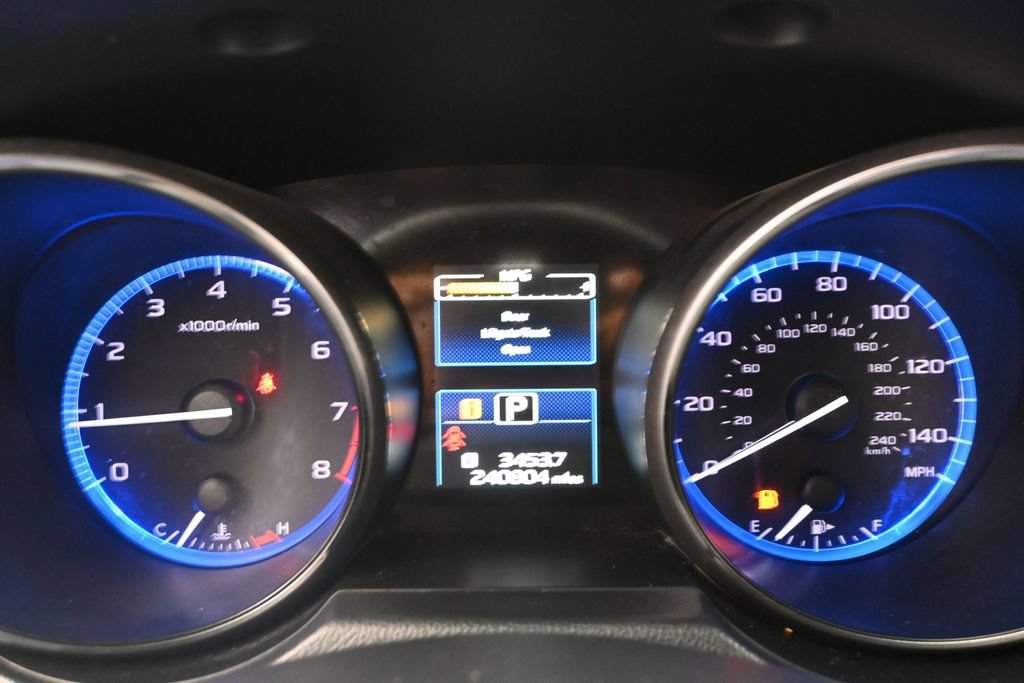 Used 2015 Subaru Outback 2.5i Limited w/ Protection Package #1 AWD/4WD image 14
