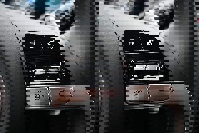 Used 2024 Hyundai Tucson Limited image 37