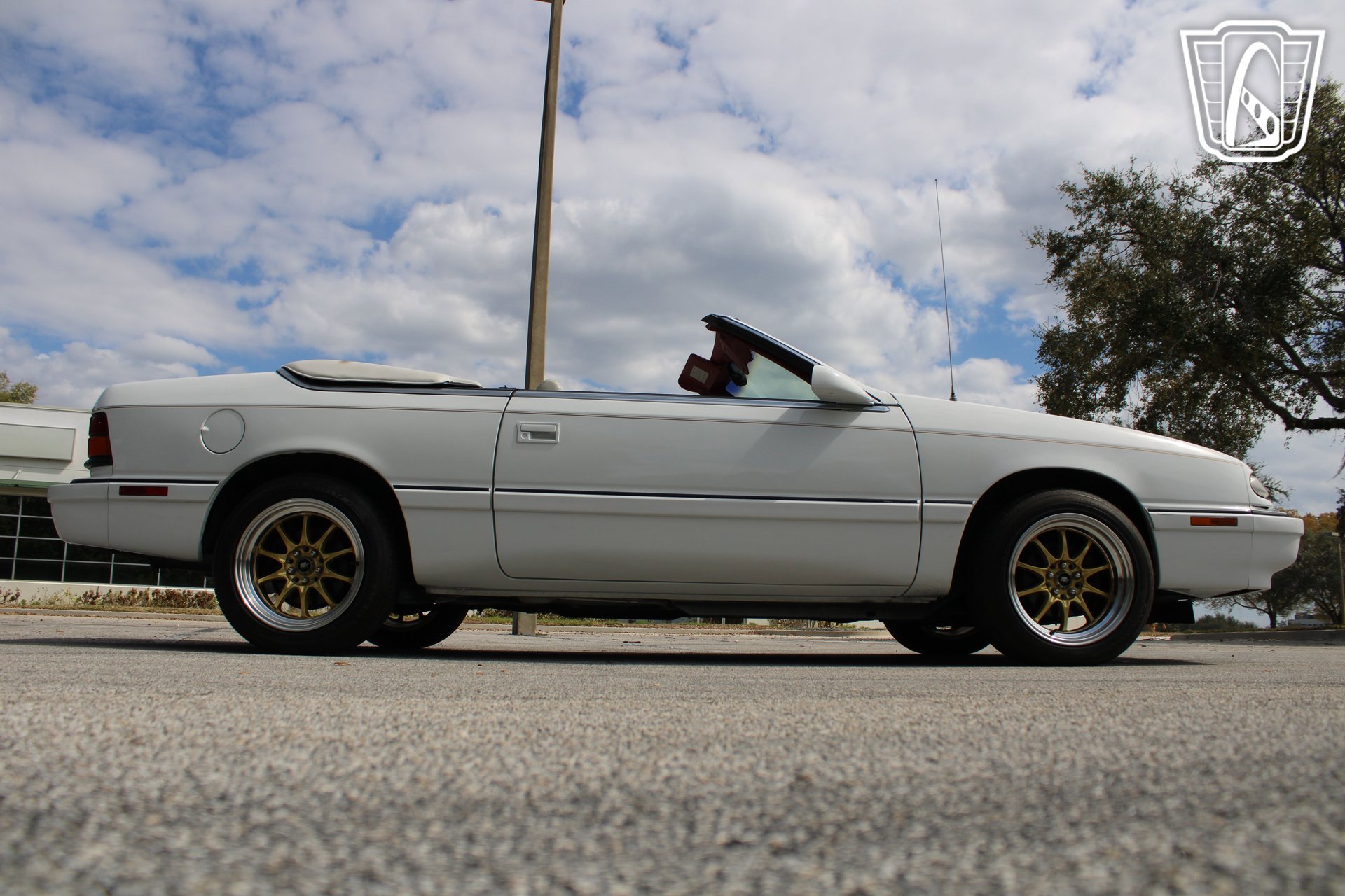 Used 1994 Chrysler LeBaron GTC FWD image 22