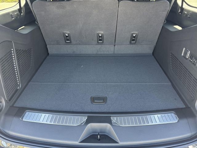 New 2026 GMC Yukon XL Denali w/ Denali Reserve Package image 28