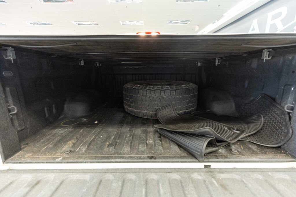 Used 2014 Toyota Tundra SR5 w/ TRD Off Road Package AWD/4WD image 14