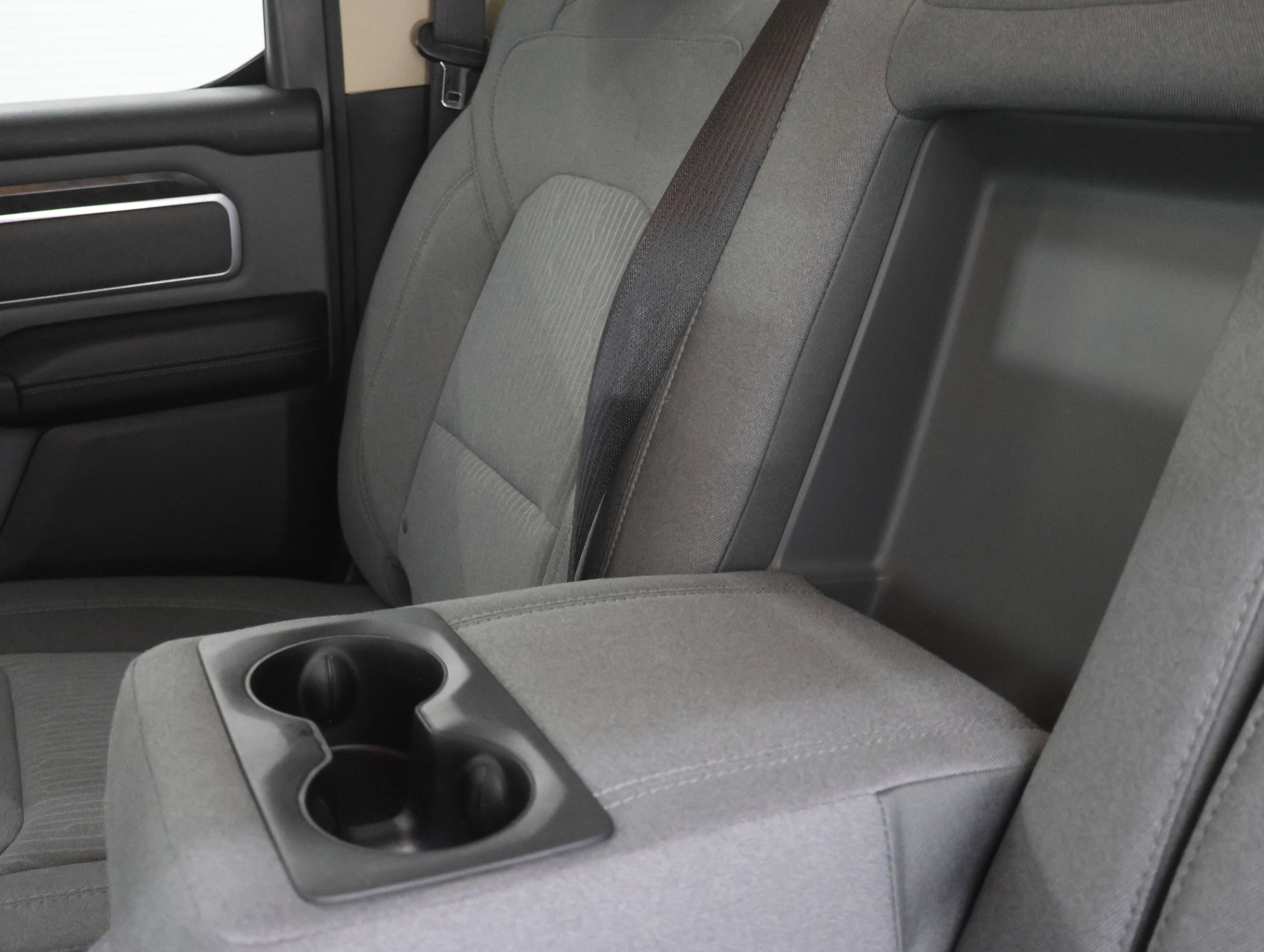 Used 2019 RAM 1500 Big Horn image 32