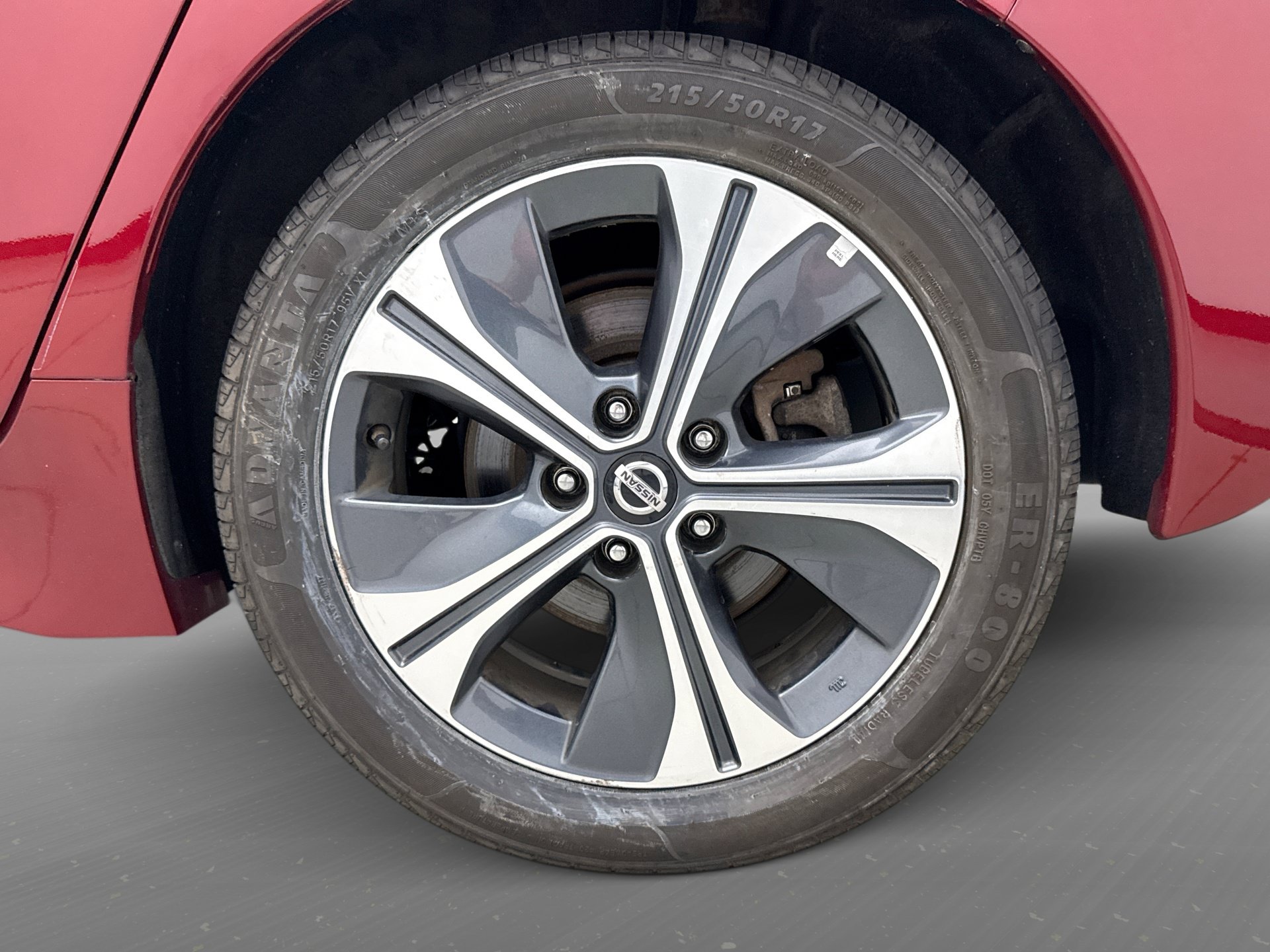 Used 2019 Nissan Leaf SV w/ SV Technology Package FWD image 21