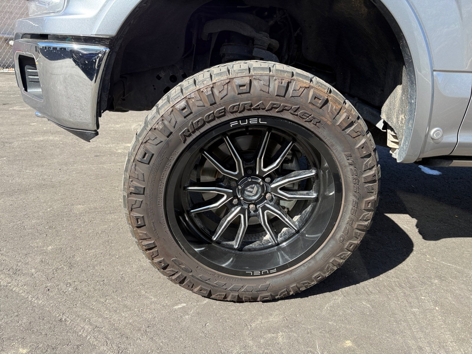 Used 2020 Ford F150 Lariat w/ Equipment Group 502A Luxury AWD/4WD image 24