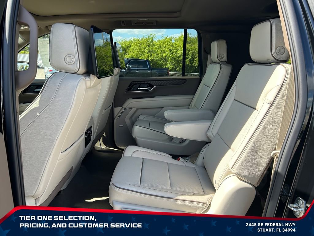 New 2026 GMC Yukon XL Denali w/ Denali Reserve Package AWD/4WD image 11