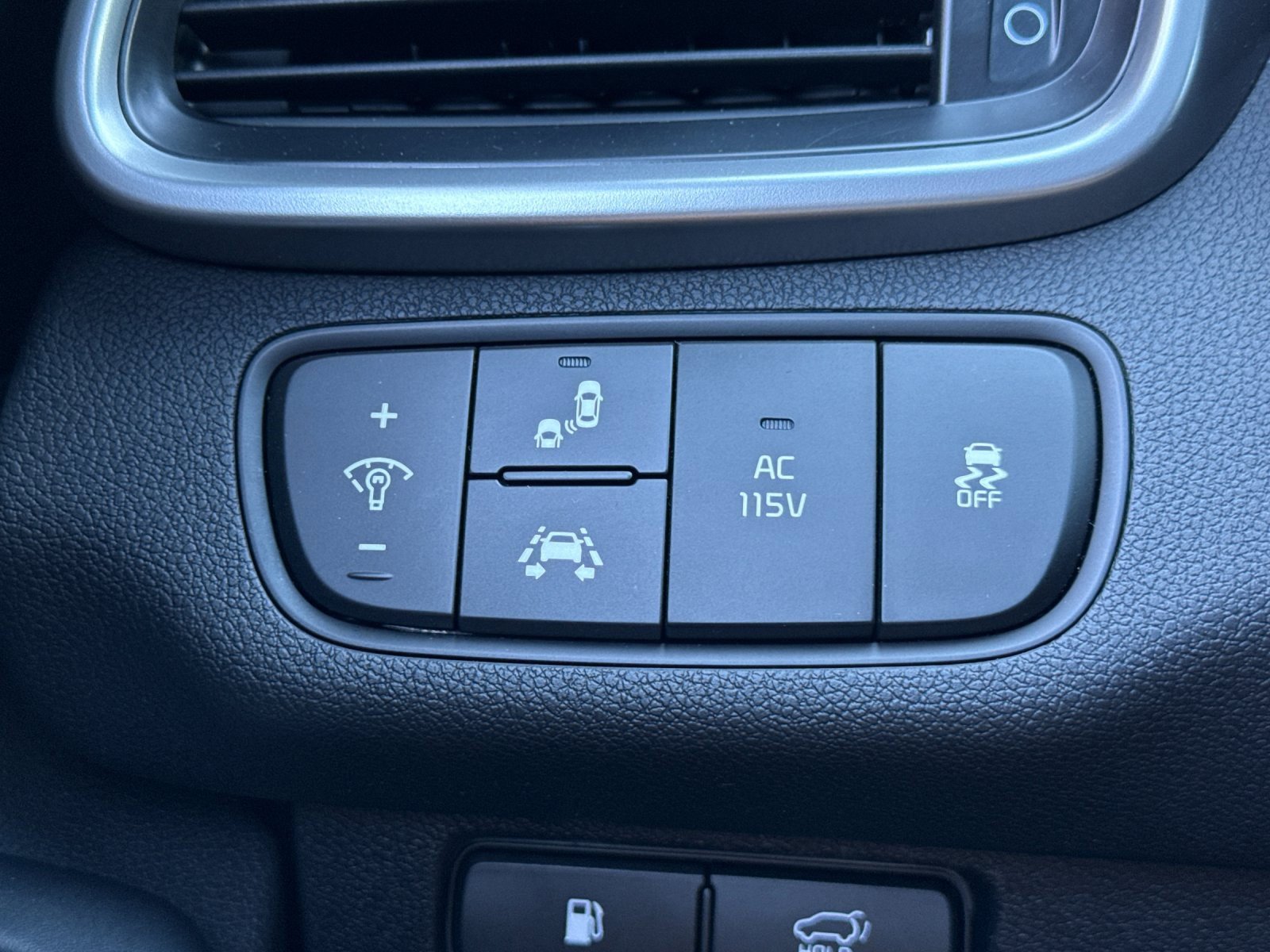 Used 2019 Kia Sorento SX image 32