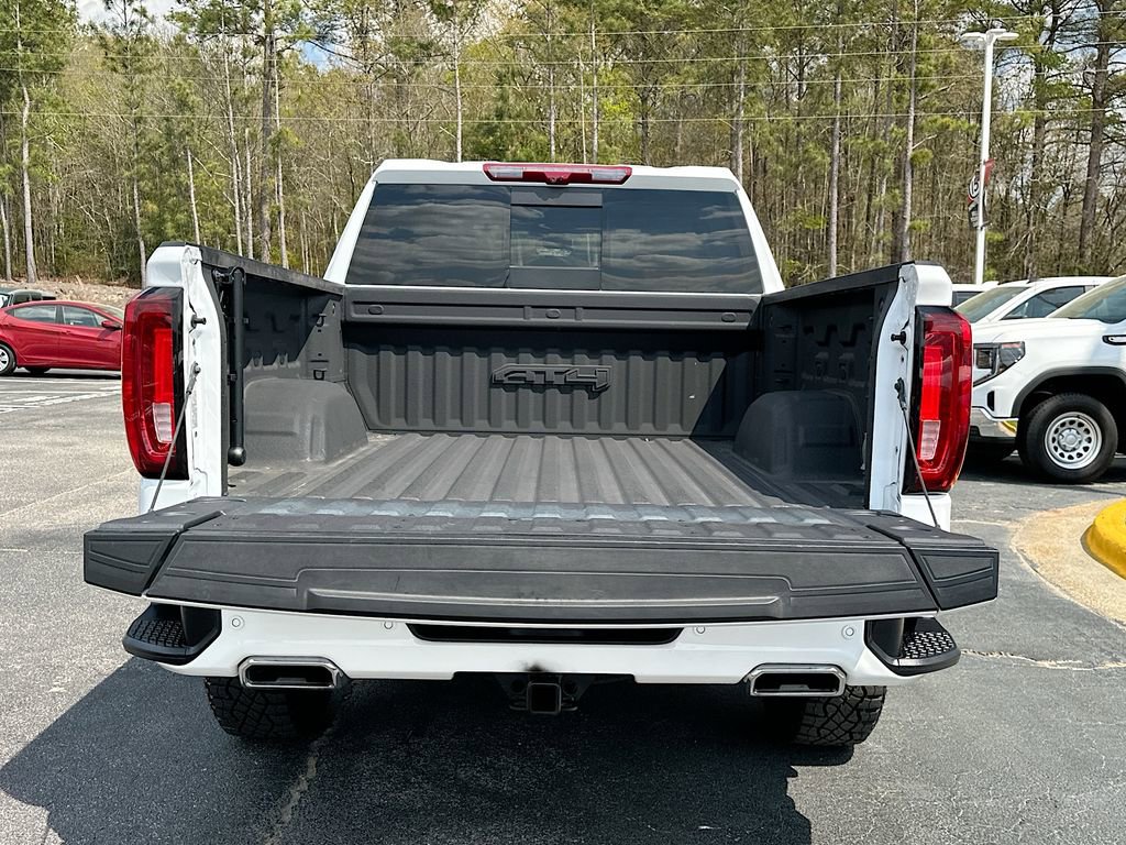 Used 2024 GMC Sierra 1500 AT4 w/ Technology Package image 16