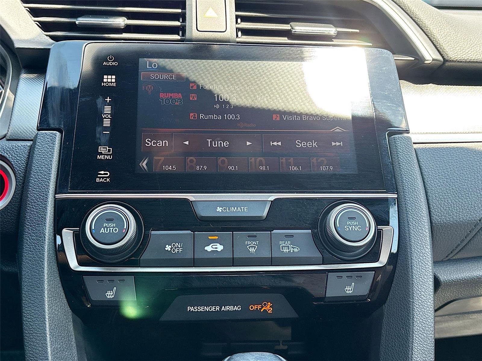 Used 2018 Honda Civic EX-L image 14