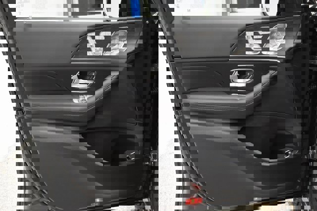 New 2026 Mercedes-Benz GLS 450 4MATIC image 22