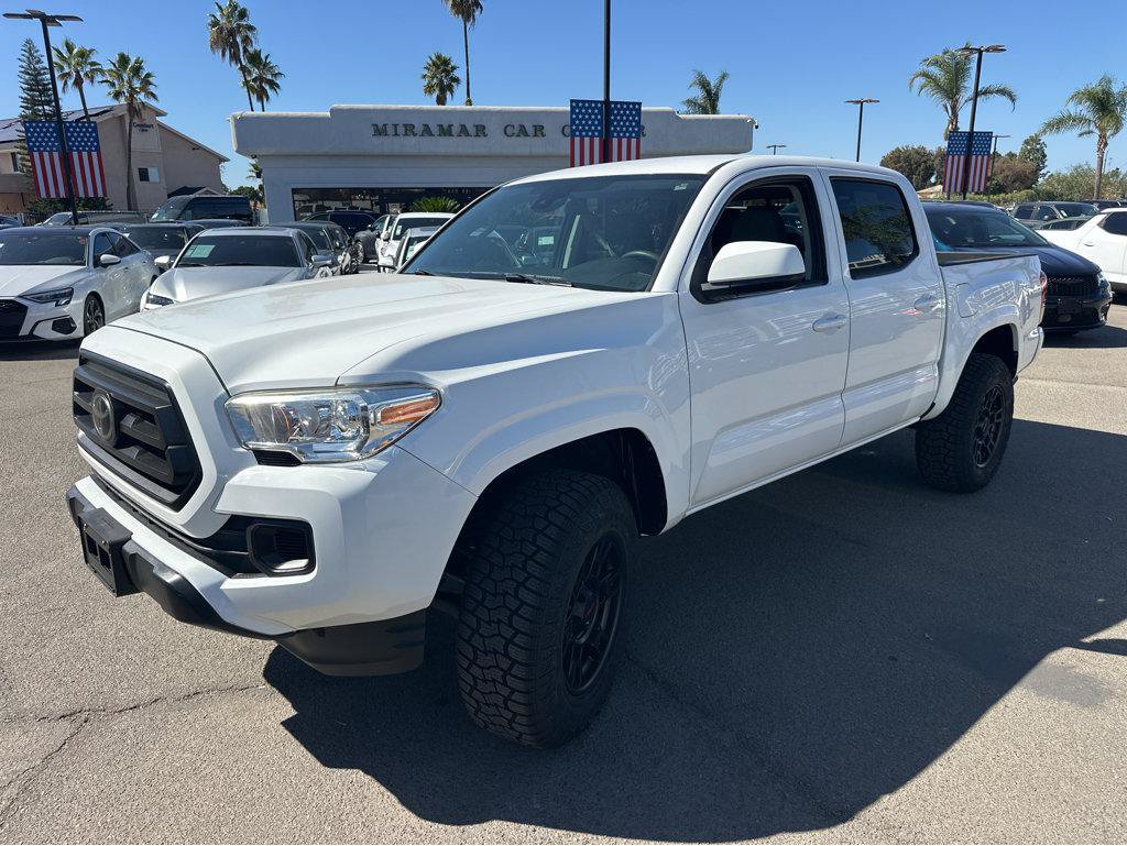 Used 2020 Toyota Tacoma SR AWD/4WD image 11