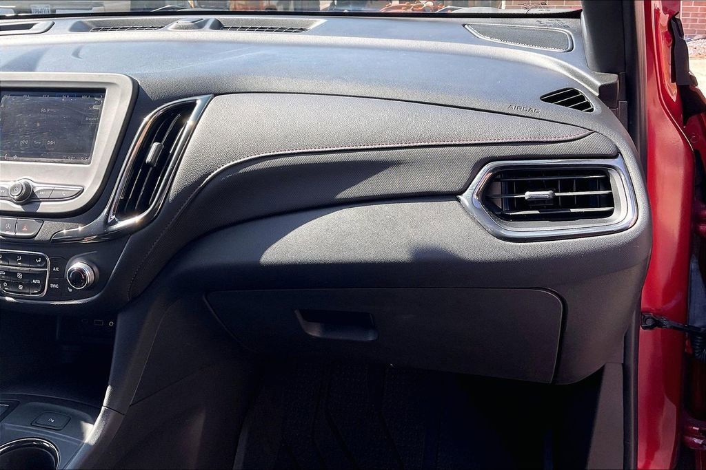 Used 2023 Chevrolet Equinox RS AWD/4WD image 15