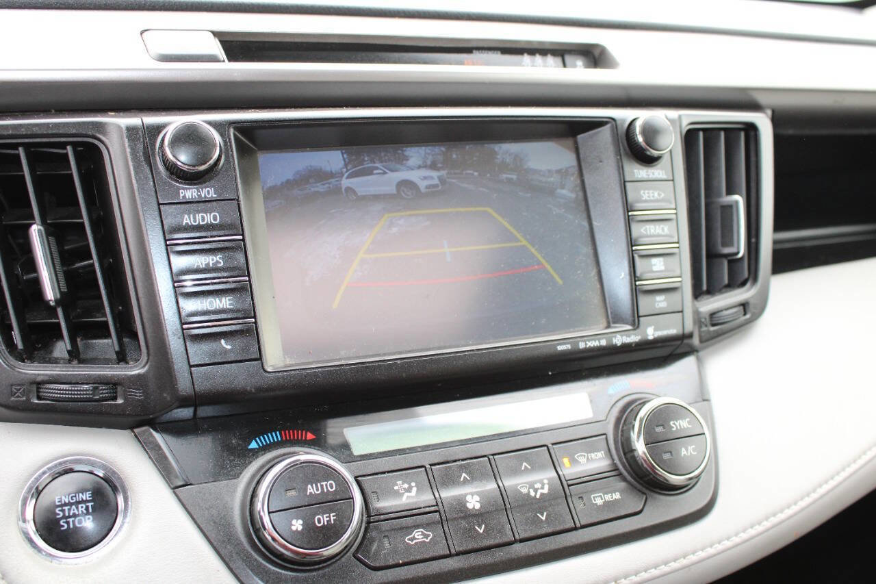 Used 2017 Toyota RAV4 XLE image 16