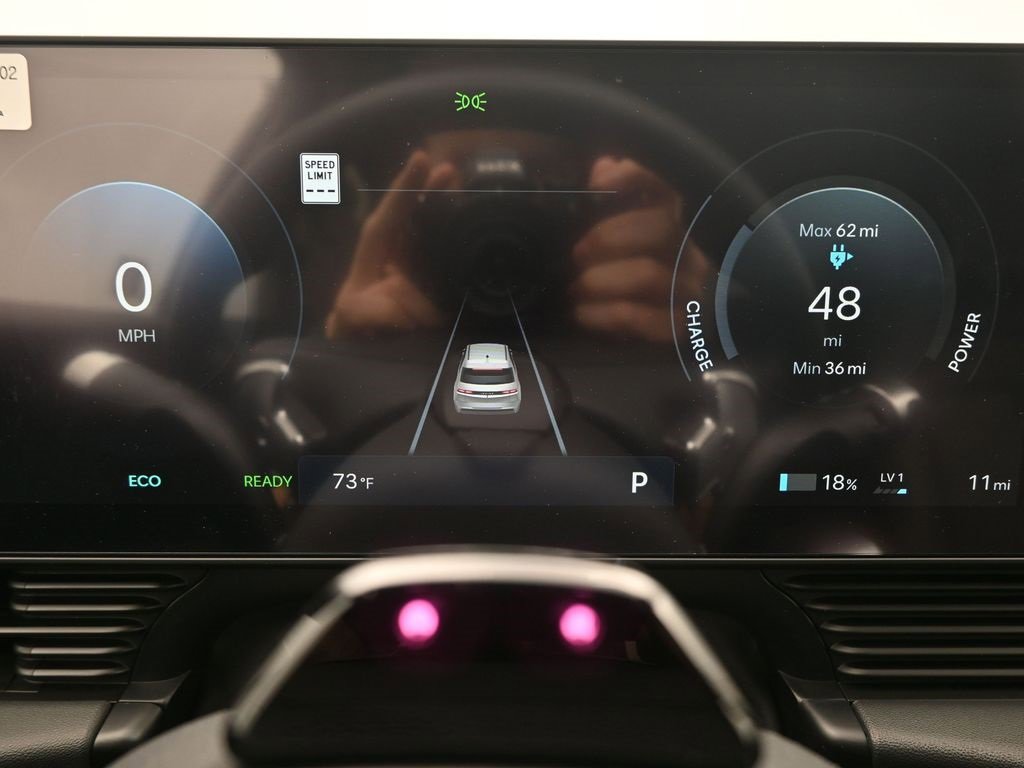 New 2025 Hyundai Ioniq 5 SEL image 9